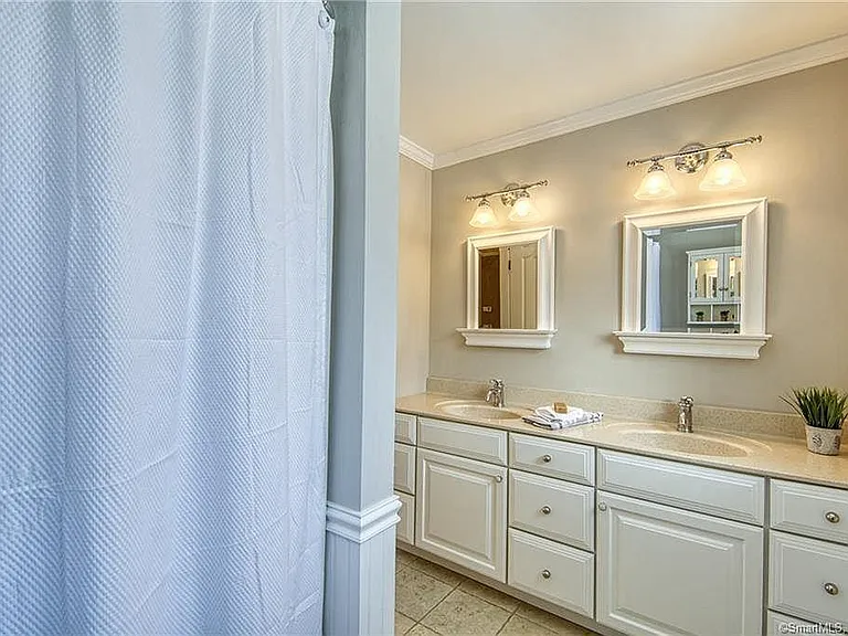 6 Romano Ct — Photo 18