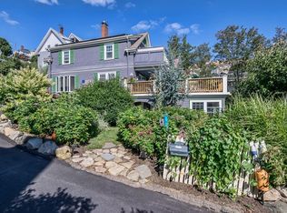 15 Lawrence Ter, Swampscott, MA 01907