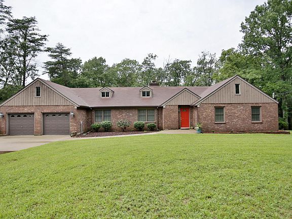 2nd image of 491 Wallace Dr