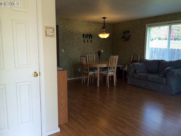 5th image of 11726 NE 42nd Ct