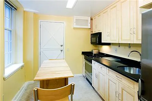 Sold by Heddings Property | media 2
