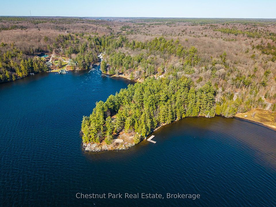 1st image of 1226 Rosseau Lake 3 Rd #3
