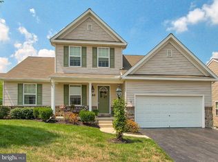 180 Azalea Dr, Windsor, PA 17366