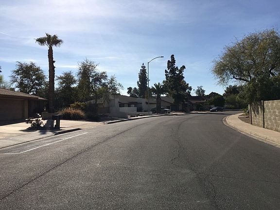 4th image of 1515 W Juanita Ave