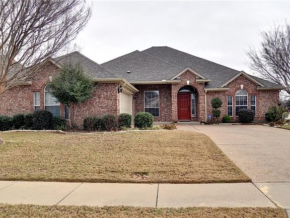 2nd image of 8005 Saddle Oak Dr