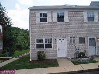 Front of the twn house 