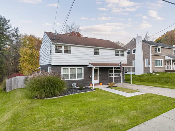 617 Torrance Ave, Vestal, NY 13850