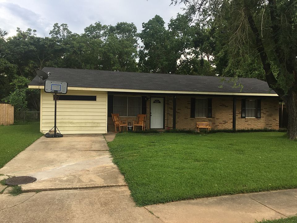 1st image of 6013 Larkspur Dr