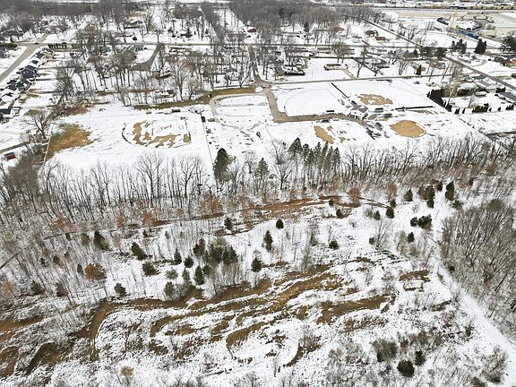 4th image of County Rd #1