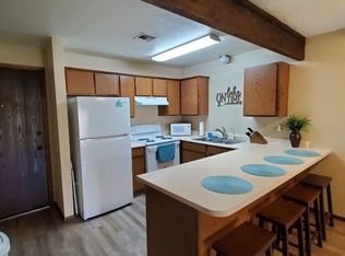 1910 Swanson Ave UNIT B10, Lake Havasu City, AZ 86403