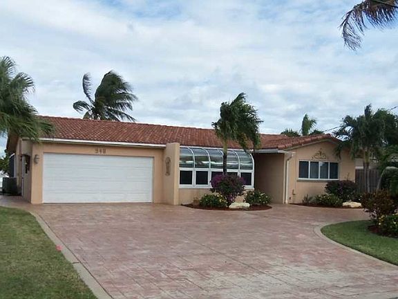 5th image of 948 SE 9th Ave