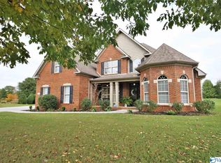 2002 Englewood Pl SW, Decatur, AL 35603