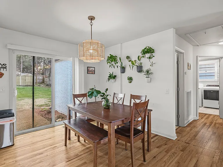 3826 E Ridge Dr — Photo 6
