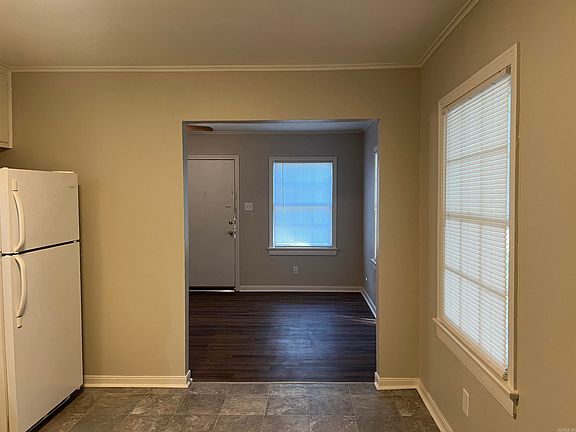 5th image of 1405 W 31st Ave