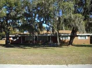 606 Tangerine St, Tavares, FL 32778