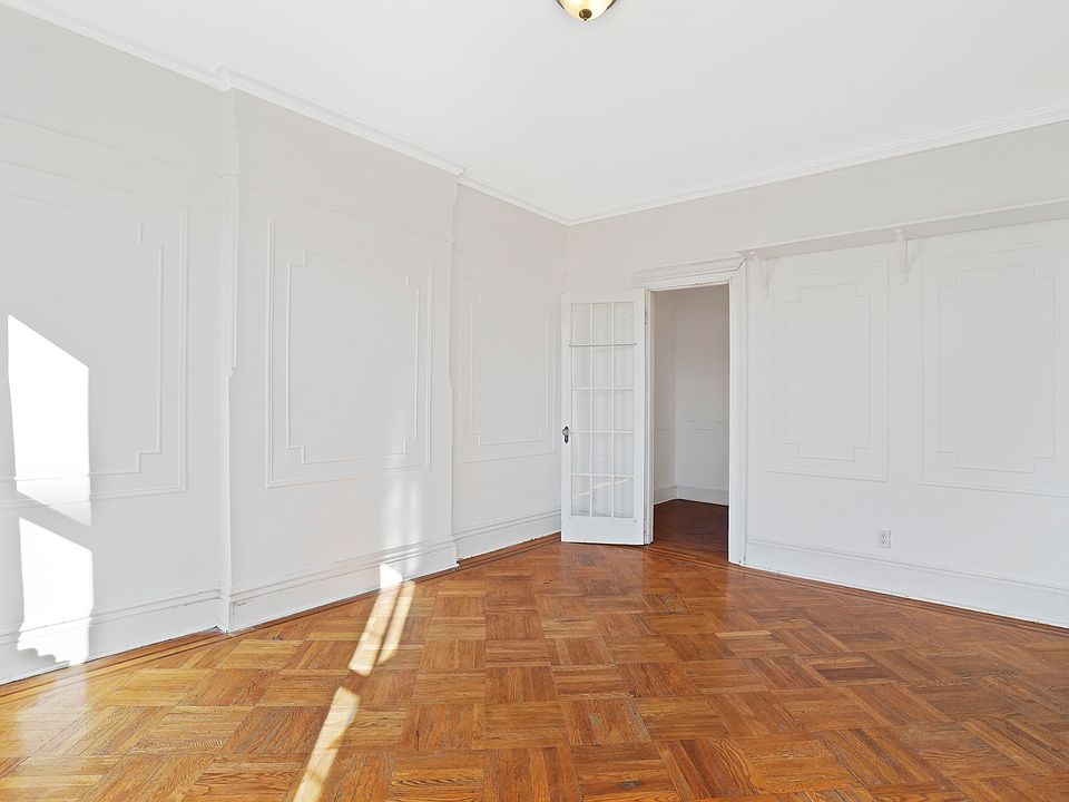 1st image of 664 Carroll St #3