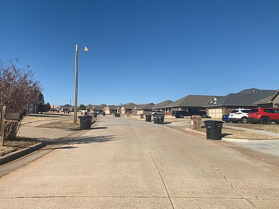 4th image of 1600 SE 6th St