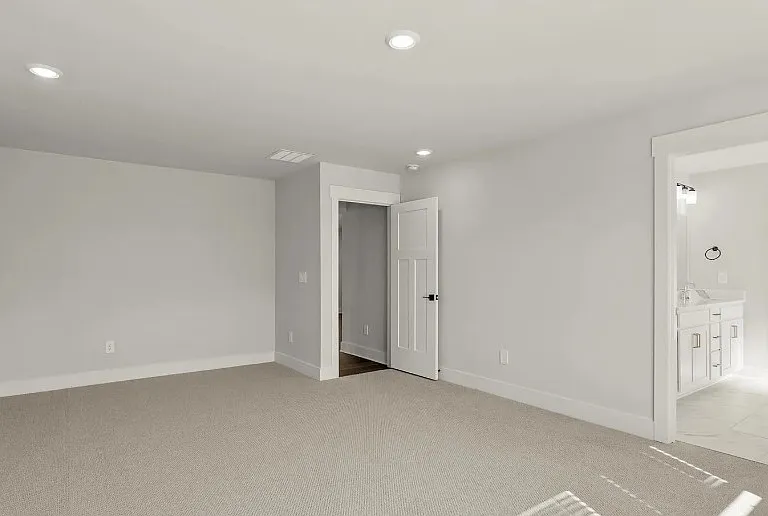 537 Cozy Bluff Rd — Photo 8