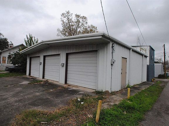3rd image of 508 Freret St
