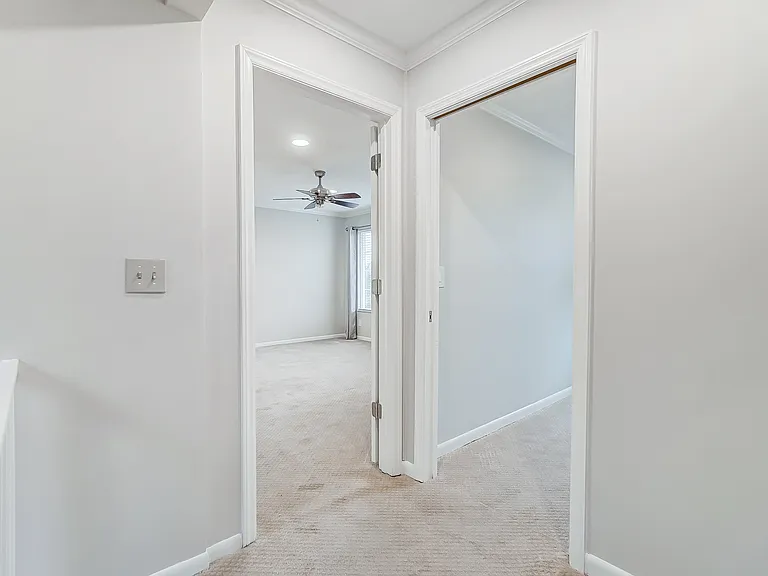 1804 Cliffview Ln — Photo 26