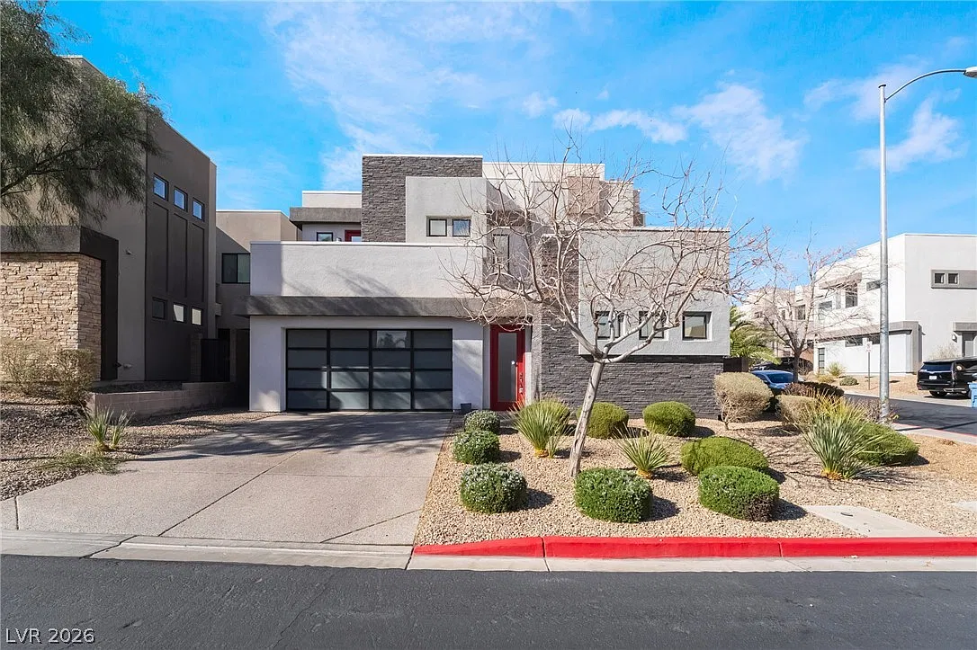 3 bed, 4.5 bath, 2618 sqft, $4,620 — Photo 3
