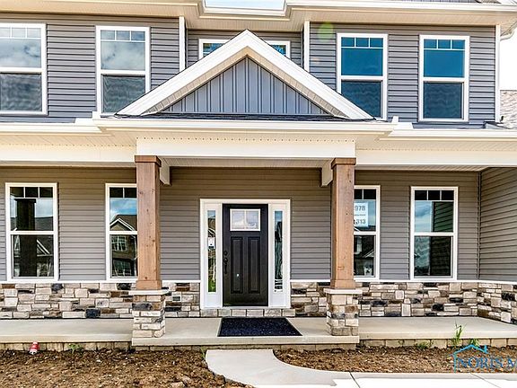 3rd image of 24978 Reddington Ct