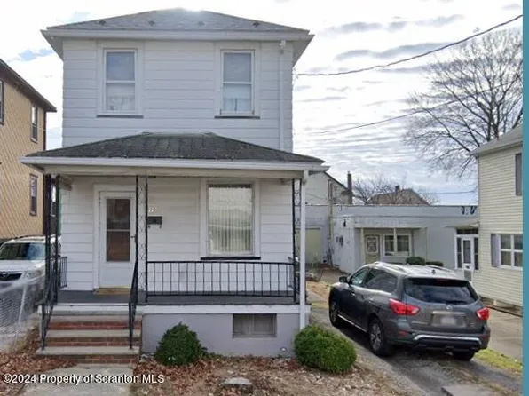 10 Saint John St, Plains, PA 18705