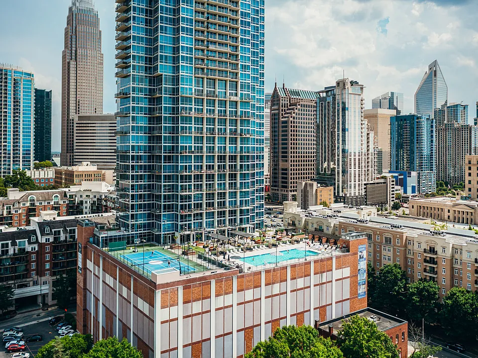 The VUE Charlotte On 5th
