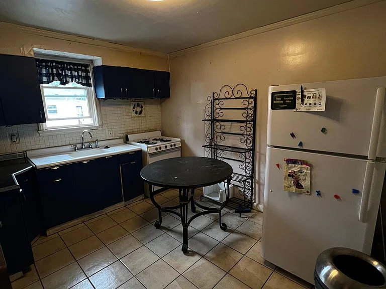 6915 Park Heights Ave #2 — Photo 5