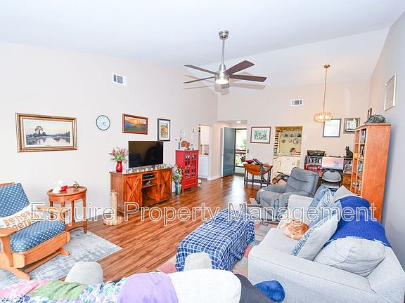 2nd image of 17148 Village 17