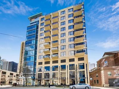 101 W Superior St APT 501, Chicago, IL, 60654