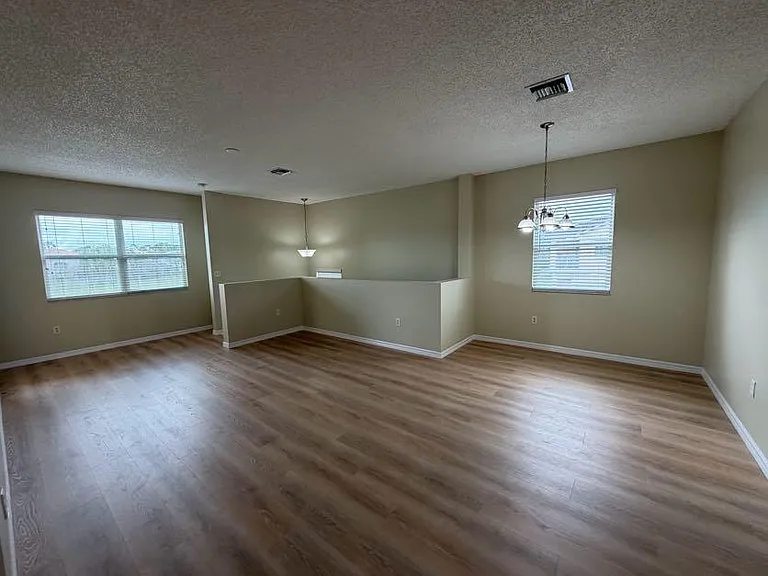 2925 Crestwood Ter #5204 — Photo 25