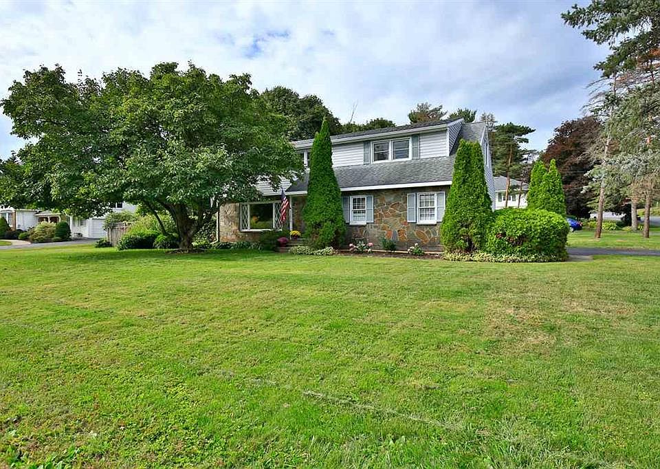 1st image of 1167 Iroquois Path