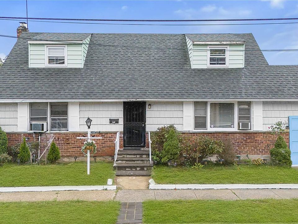 1st image of 255 Windsor Parkway