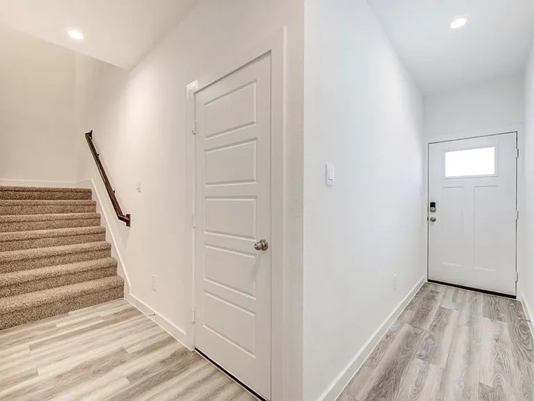 12323 Brandenburg Gate Dr — Photo 2