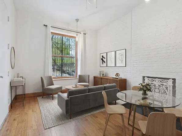 424 West 160th Street image 1 of 7