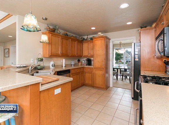 3rd image of 4567 Augusta Ct