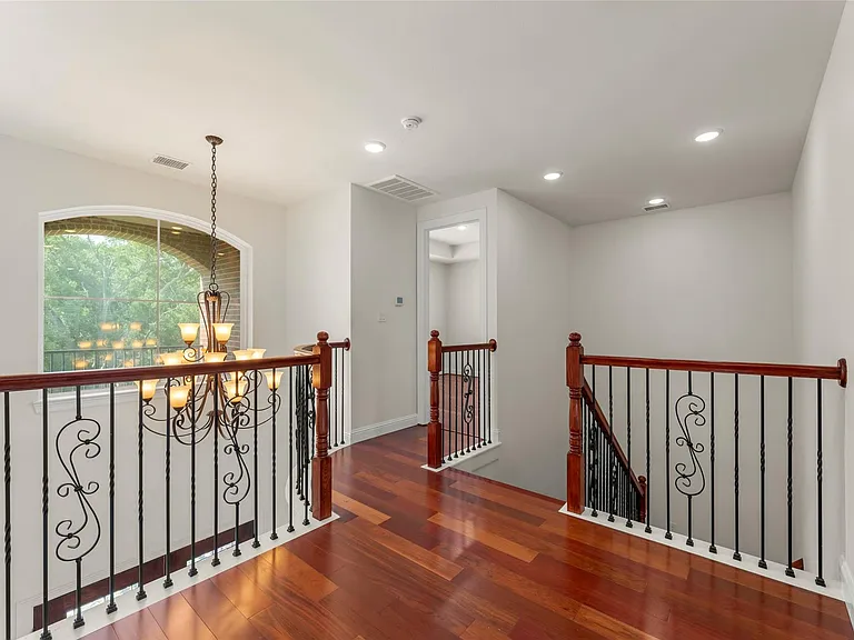 4943 Wigton Dr — Photo 37
