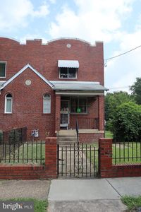 4942 Blaine St NE, Washington, DC, 20019