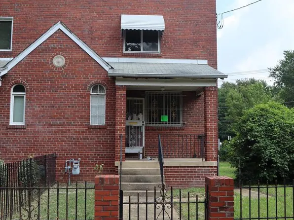 4942 Blaine St NE, Washington, DC 20019