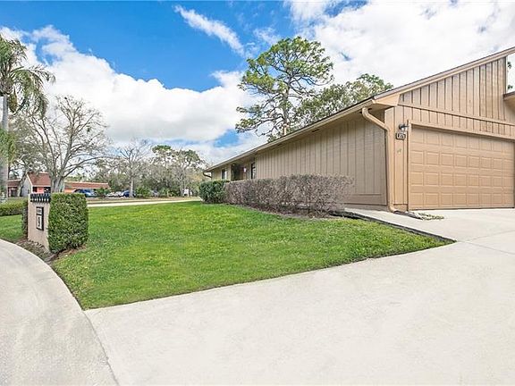3rd image of 271 Sunshower Ct