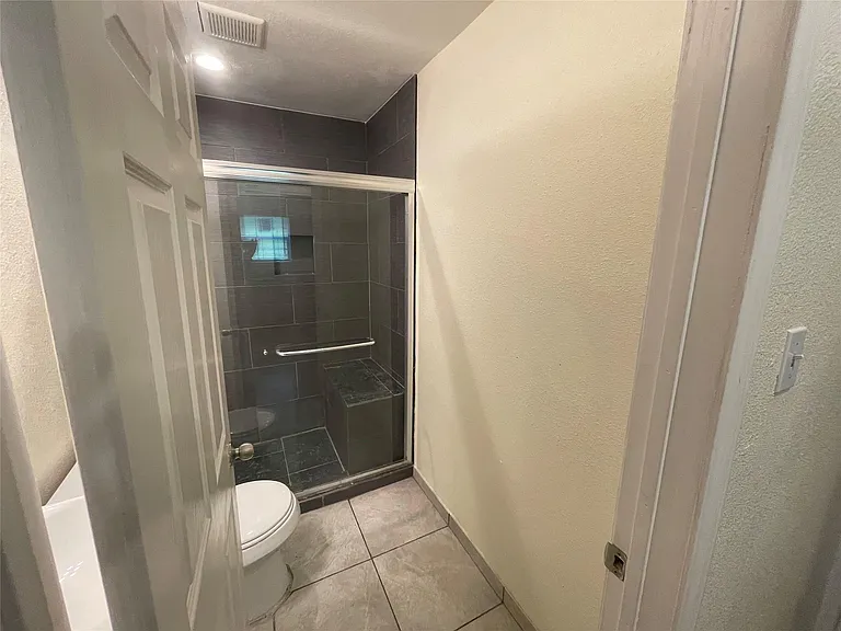 6315 Sayers St — Photo 7