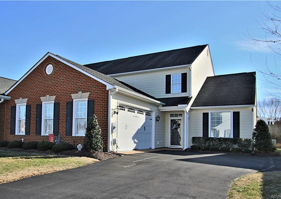 1st image of 10003 Berry Pond Ln