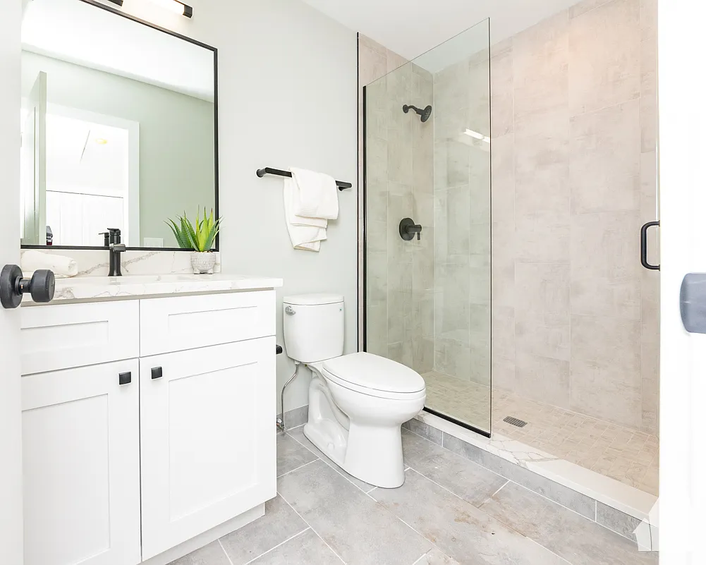 2 bed, 850 sqft, $2,950 — Photo 4