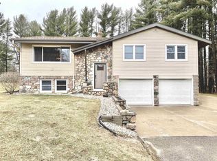 6746 Lone Pine St, Stevens Point, WI 54482