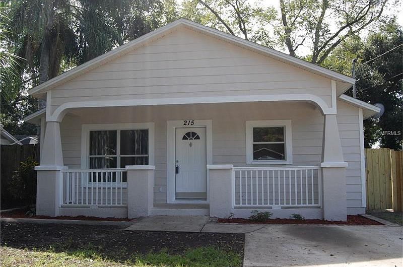 1st image of 215 E Cluster Ave