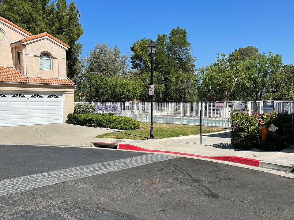1st image of 1902 Jasmine Cir #33