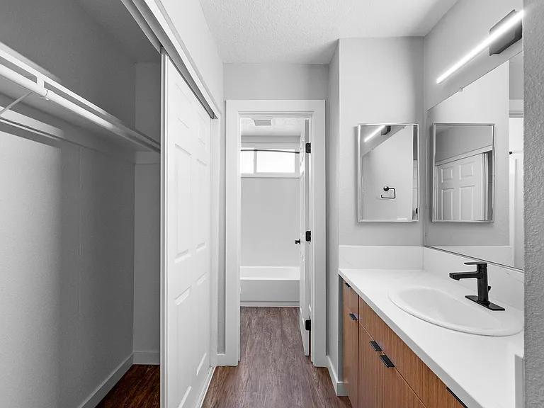 Summerwood Apartment Homes — Photo 7