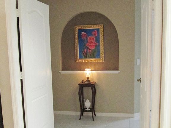 MASTER BEDROOM ENTRY