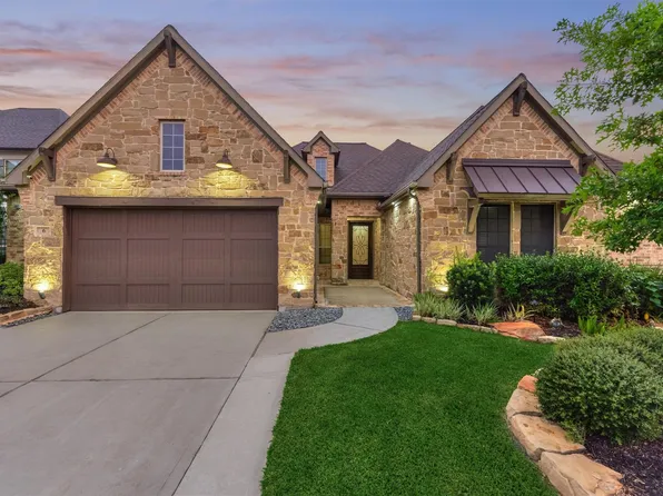 6 Canopy Green Dr, Tomball, TX 77375